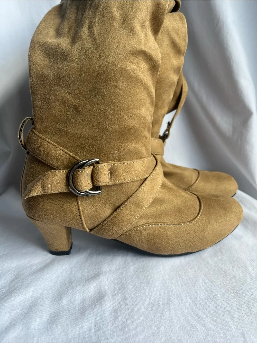 Women's Knee-High faux Suede Buckle Boots in Tan